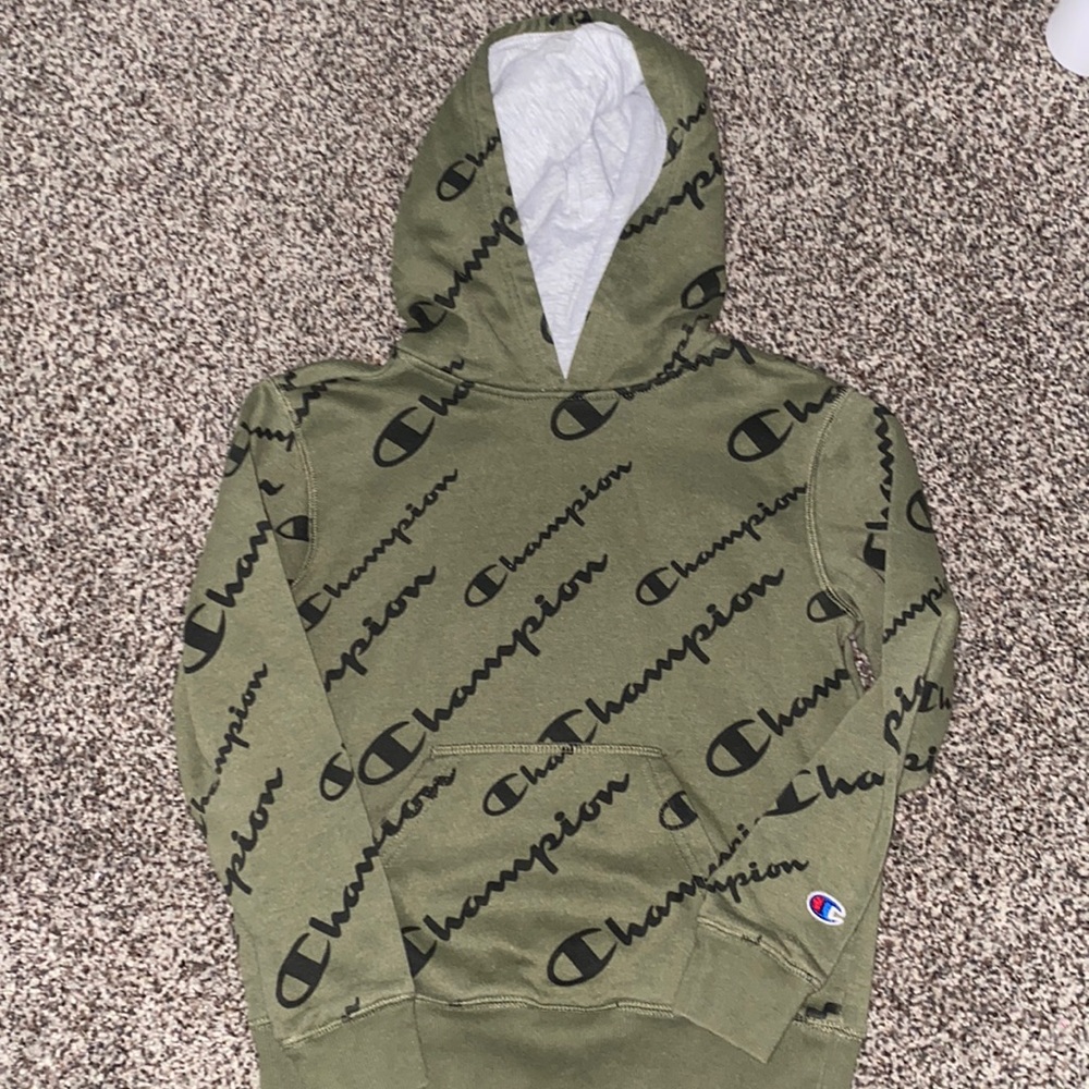 Boy’s Champion hoodie sweater